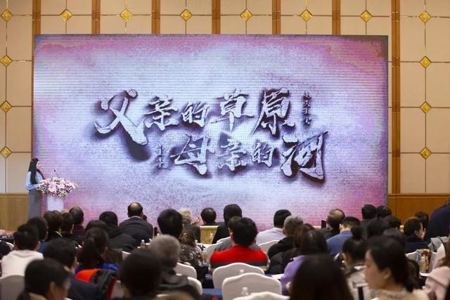 莫姓女孩名字大全2022，莫姓优雅女孩名字
