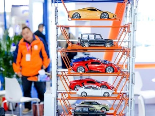 2男狗88女龙相克吗，1982年狗女和88年男龙"