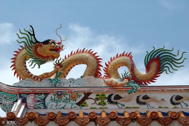 属龙76年十年大运财运，属龙人2022 年财运