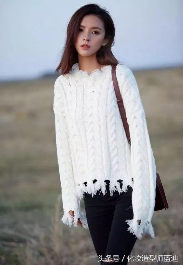 1年属羊女2022年幸运色，属羊的女生和属蛇的男生"