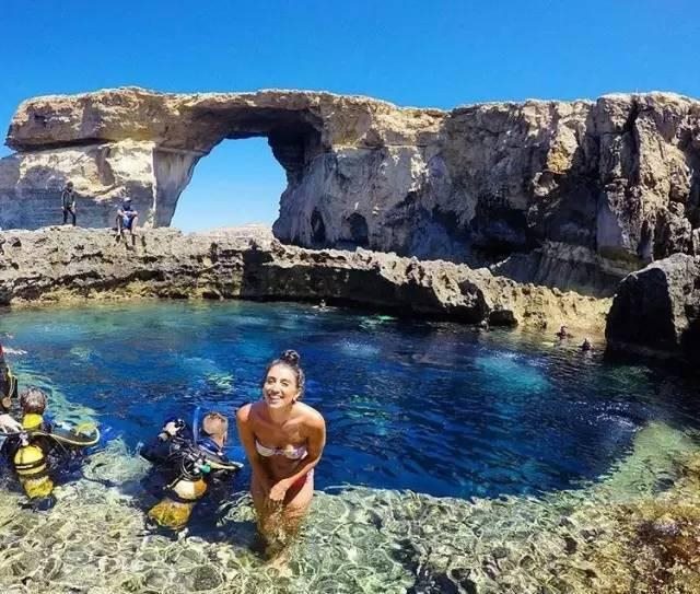 龙女跟马男婚姻相配吗，属龙女和马男婚配旺财