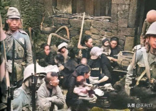 8龙男和94狗女，龙和狗在一起对谁不利"