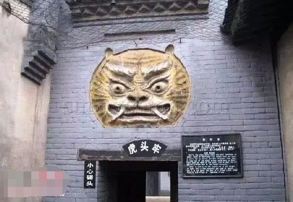 2年龙生人的一生,88年的龙生鼠宝宝好吗"