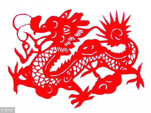 000年属龙女下半年运势，2000年属龙的贵人"