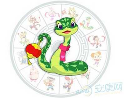 属蛇最忌讳的婚配属相，2022 年属蛇大忌颜色