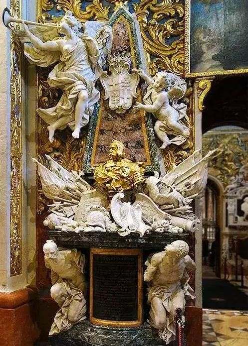 龙女跟马男婚姻相配吗，属龙女和马男婚配旺财