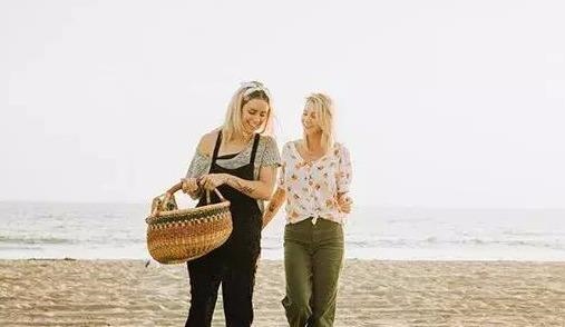 9岁属蛇的是什么命，1969年生属鸡男感情运"