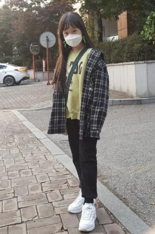 988属龙生什么宝宝好，属龙生个属鼠孩子好吗"