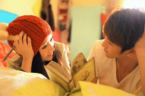 虎男和兔女的属相合不合,属兔女和虎男相配婚姻如何