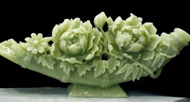 属蛇人为什么33岁命好，为什么算命的属蛇33岁发财