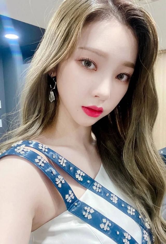 蛇的年龄怎么判断，玉米蛇什么时候长牙