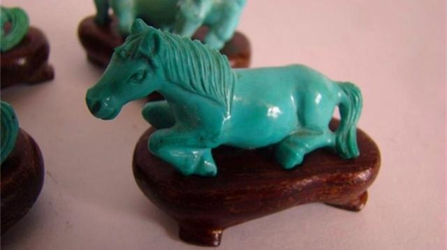 属蛇的人养仓鼠好不好，家里养仓鼠好吗