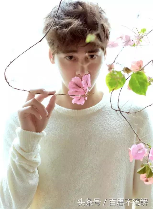 属蛇男为什么打女人，属蛇的男人性方面强吗