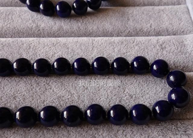 真假青金石对照图片，天然青金石怎样鉴别