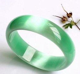 女人戴玉貔貅有什么讲究,女的能带玉貔貅吗