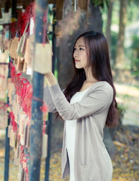 属鸡男和属蛇女的婚姻怎么样，属蛇和属鸡的婚姻如何