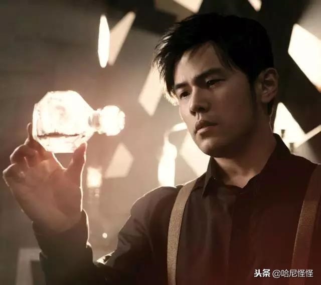 965属蛇男人更佳妻子属相，65年的男蛇与89年女蛇吉凶"