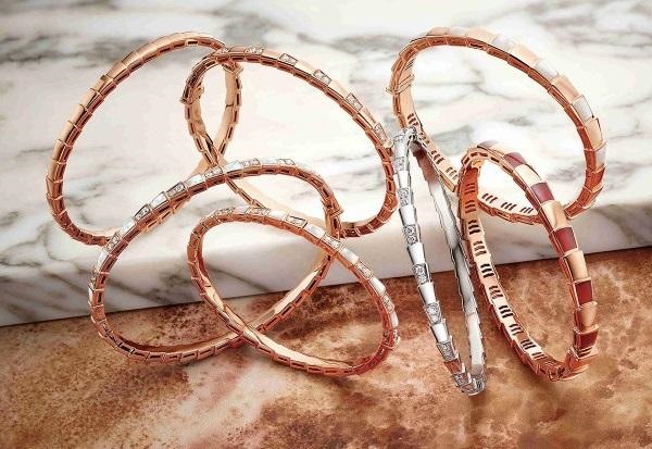 宝格丽蛇形手镯多少钱，宝格丽手镯官