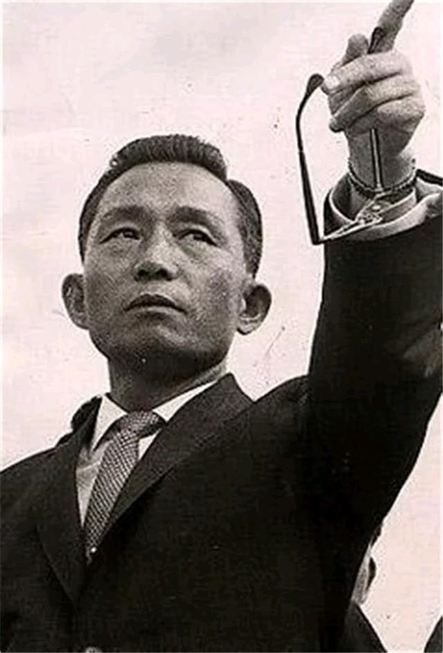 7年属兔34岁有一劫2022，87年属兔33岁有一劫"