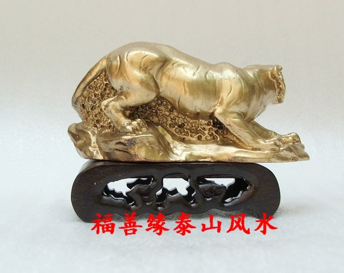 属虎摆件什么好,属虎取什么名字