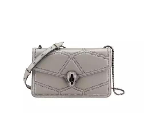 宝格丽蛇头戒指价格，宝格丽戒指回收价格是多少