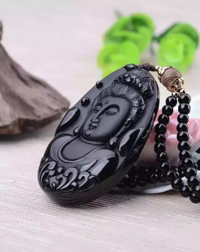 属虎佩戴白水晶，属虎的带黄水晶好吗