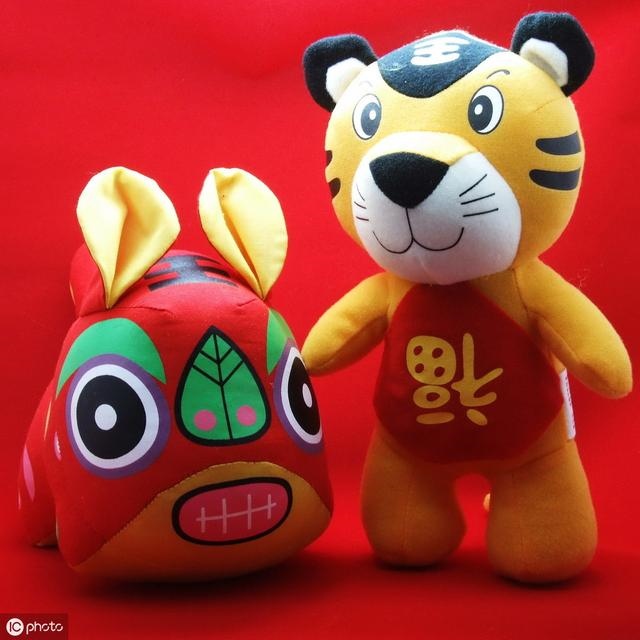 佩戴虎头的寓意，属虎的带老虎吊坠好吗