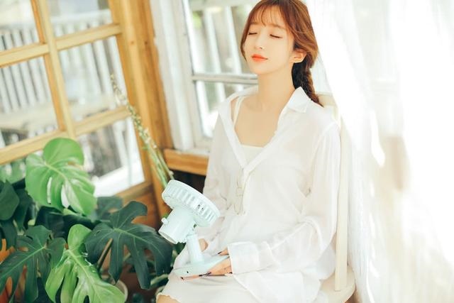 属蛇2022感情和桃花运，2022年属马桃花运在几月