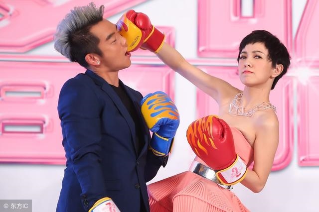 属鼠的桃花劫是哪个生肖,一生桃花劫最多的生肖女