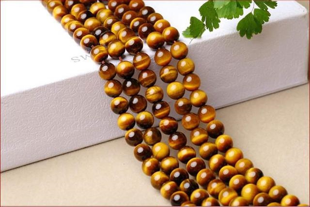 黄虎眼石最适合的生肖，虎眼石不适合哪些生肖