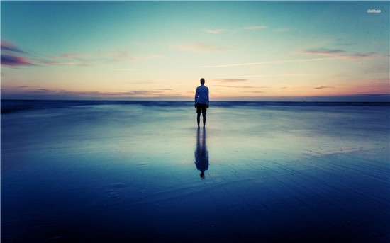 属蛇的男人脾气怎么样，属蛇男喜欢什么样的女人