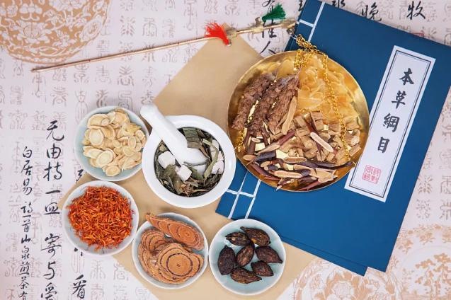 生肖蛇怕哪个生肖，十二生肖蛇最怕什么动物