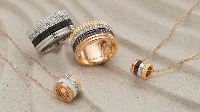 属蛇佩戴什么旺桃花，属蛇人32岁大劫