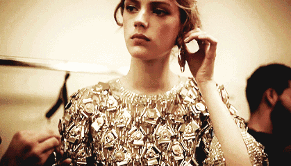 最适合女士戴的8种吊坠，女人带什么吊坠招财