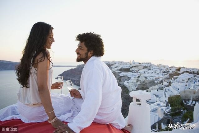 属兔男会狠心丢下情人吗，87年属兔33岁有一劫