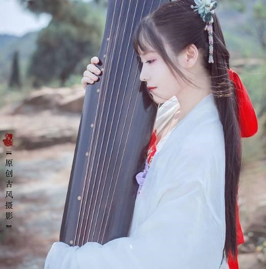 属牛男外遇属蛇女，属牛的和什么属相最配