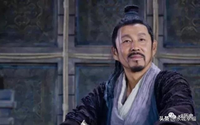 什么蛇是苦命蛇12月，蛇女不能和什么生肖配