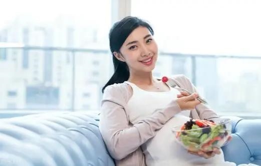 女蛇什么时辰出生好，属蛇忌讳的出生时辰