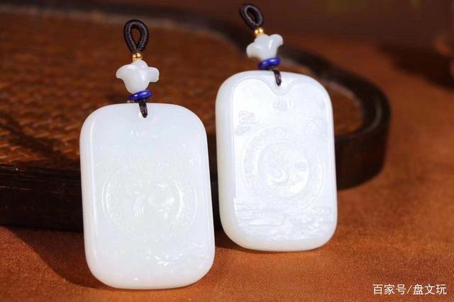 男士适合戴什么玉挂件，男士挂件带什么比较好