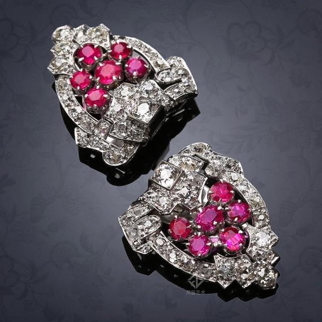 双子座适合佩戴什么饰品，双子座适合养什么宠物