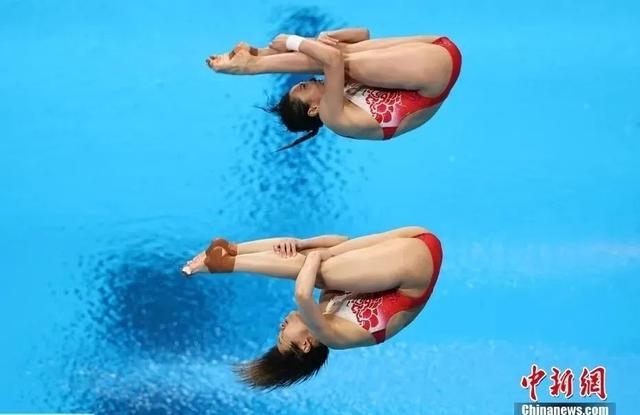 8属虎的女孩佩戴什么饰品，属虎的女适合佩戴什么"