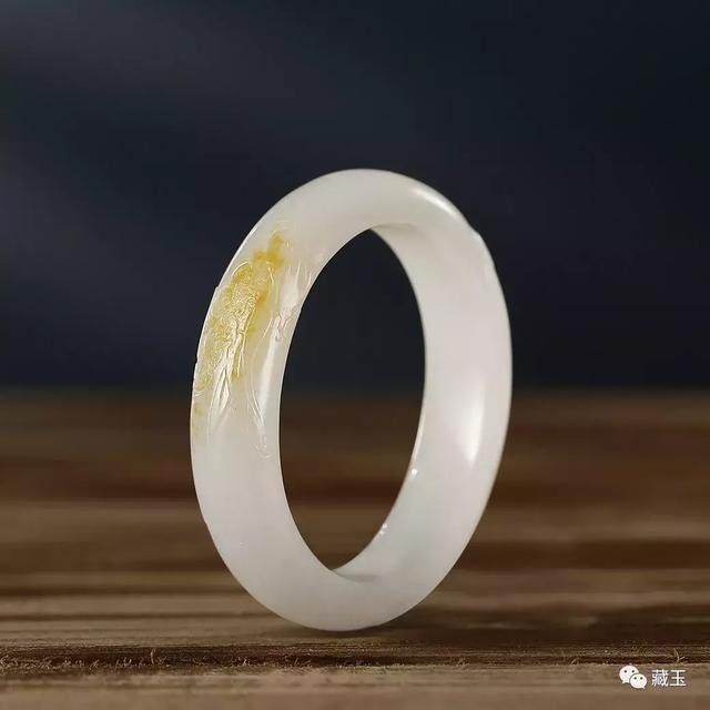 5岁戴什么颜色的玉镯,女人戴玉镯的禁忌"