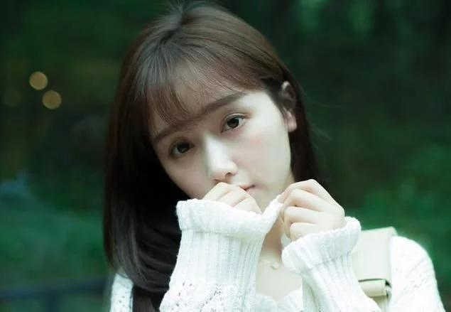 3属蛇的女性她今年运气如何,属蛇33岁命运怎样"