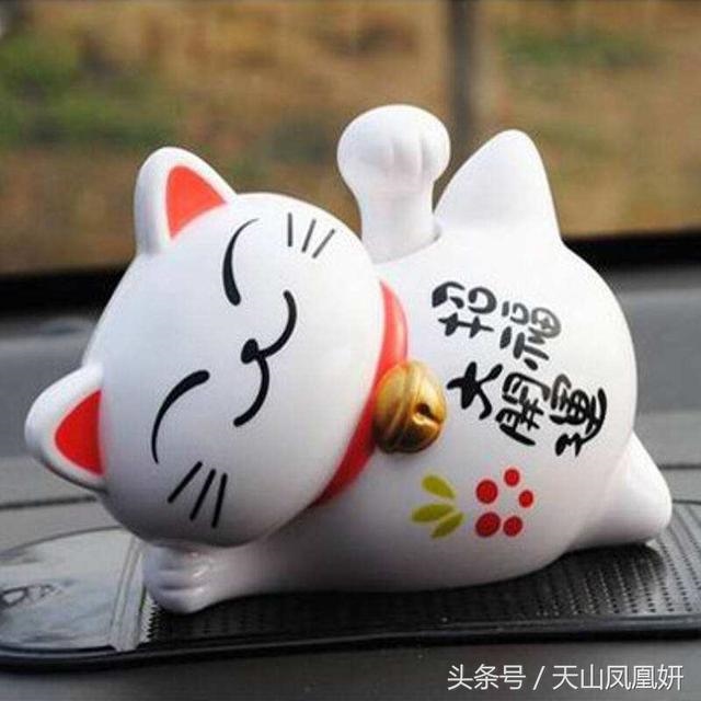 属龙88年车内摆件，属龙的车里摆放什么吉利