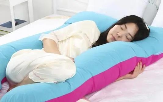 女蛇什么时辰出生好，属蛇忌讳的出生时辰