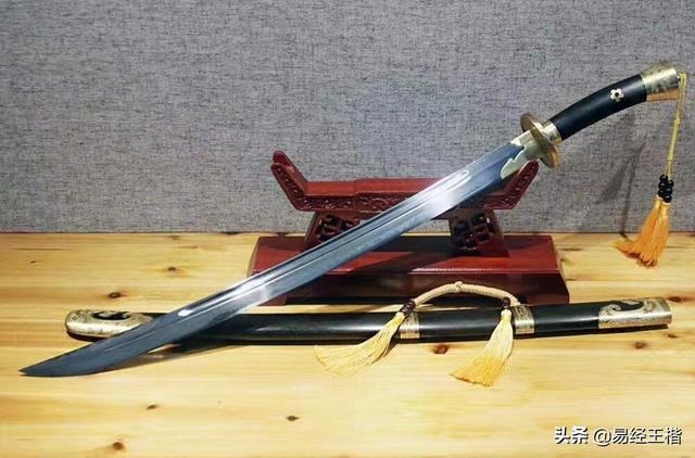 2年猴剑锋金命晚婚，剑锋金命更佳婚配"