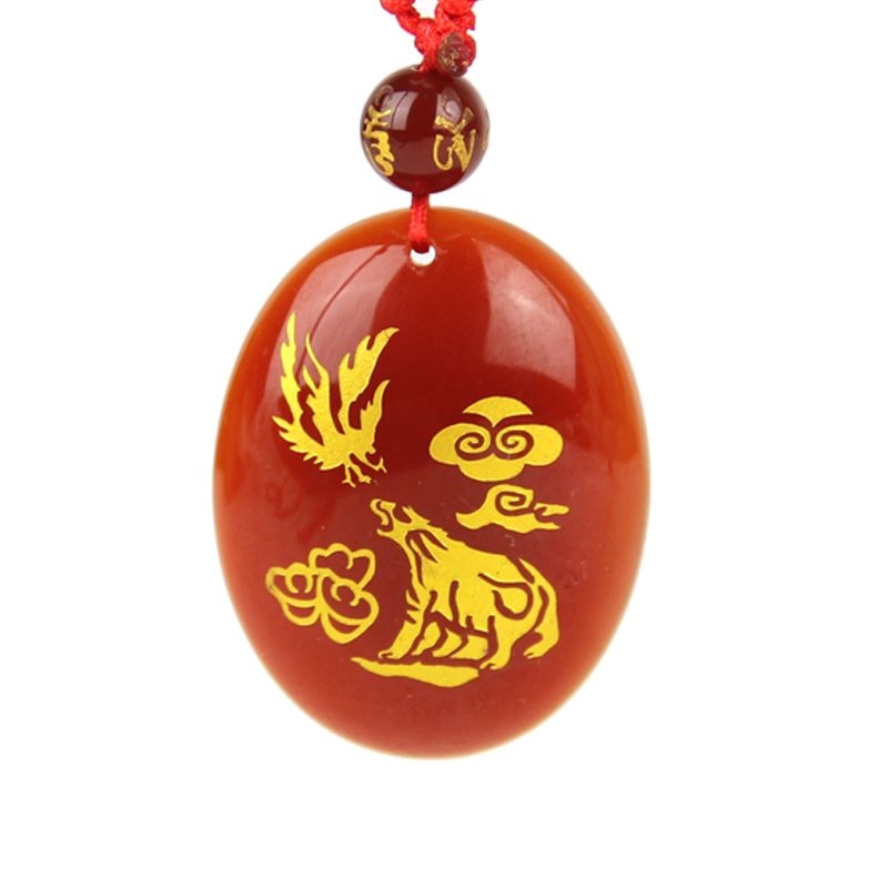 属虎女适合佩戴什么吊坠，属虎的适合佩戴大象吊坠嘛