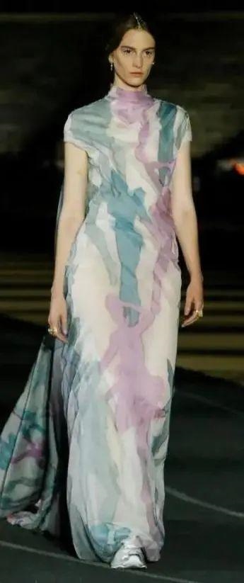 022蛇女感情，1989属蛇一生大劫年"