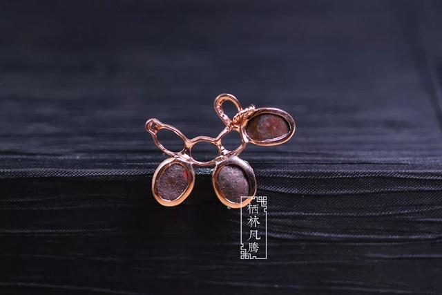 属狗的佩戴什么好，属狗人一生的吉祥物