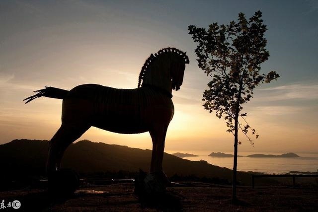 属马佩戴什么永久招财，属马佩戴什么吉祥物